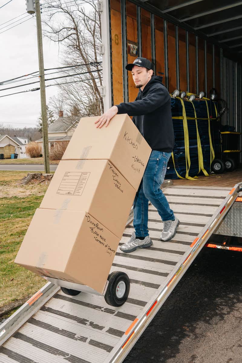 loading and unloading services